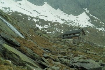 Alpe Vallè_rifugio Vallè<br>Foto di Diego Carisio